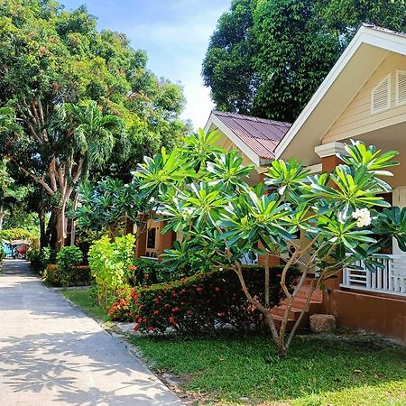 Malibu Samed Resort Koh Samet Exterior foto